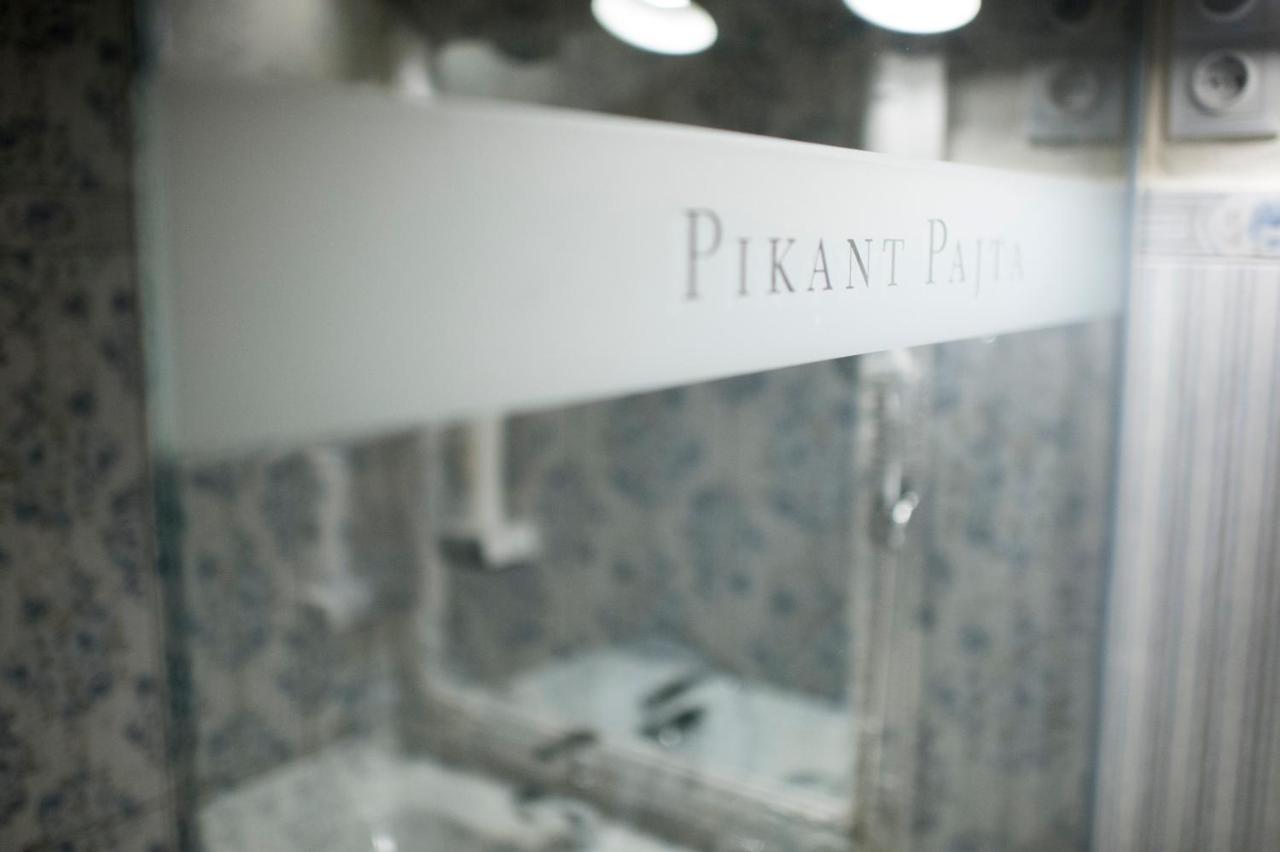 Pajta Apartman Es Vendeghaz Tata Extérieur photo